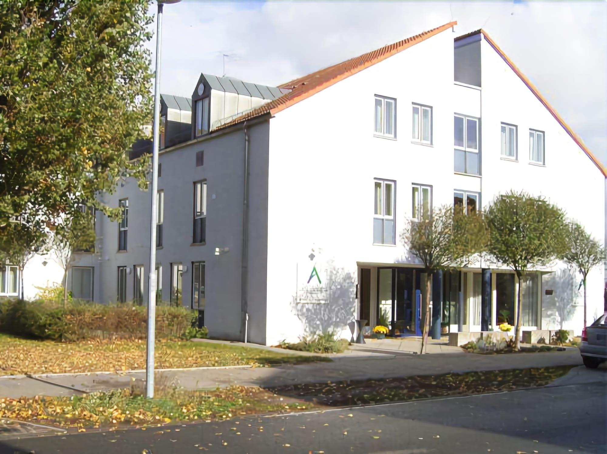 Prima Hotel Havelland Gross Kreutz Luaran gambar